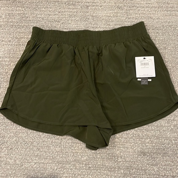NWT O’Neill LANDING HYBRID SHORTS - Picture 8 of 10